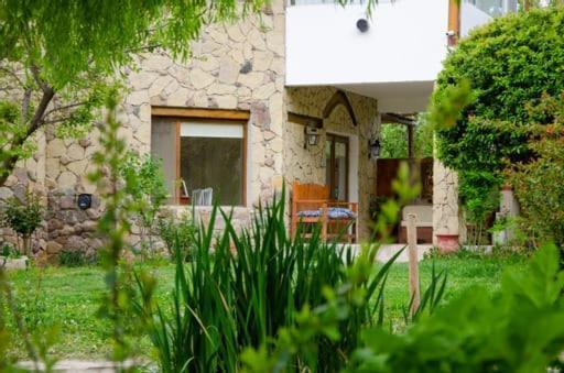 Hosteria La Farfalla Chos Malal Exterior photo